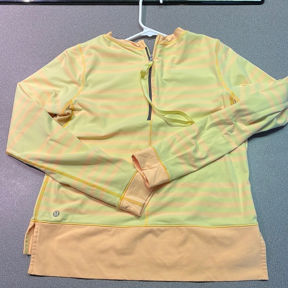 LuluLemon, women’s top, long sleeve, size 4.
